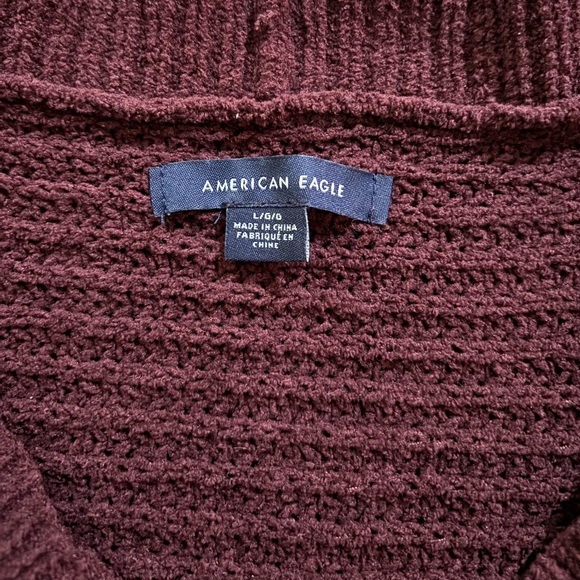 Like new American Eagle sweater - Picture 2 of 2
